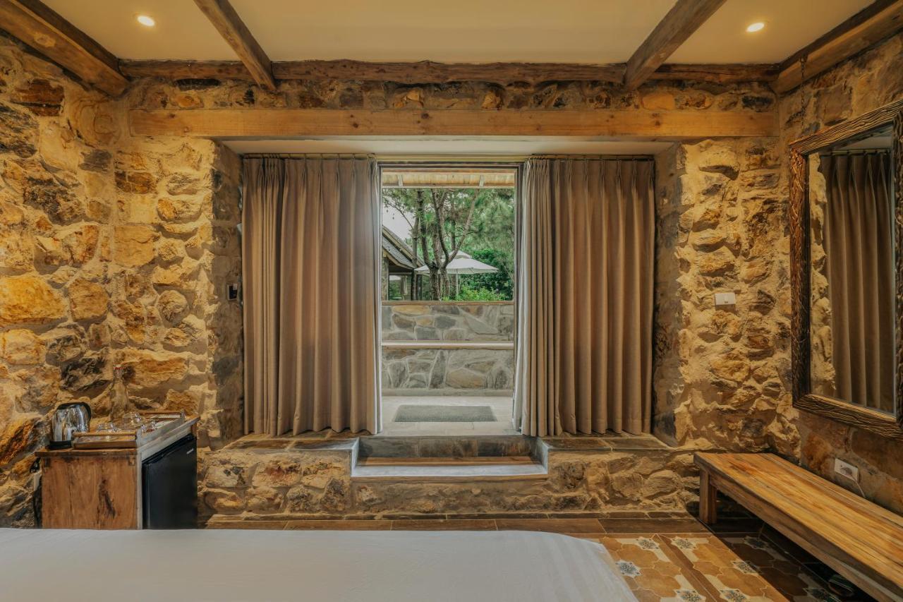 Amaya - Lodge, & Restaurant Khu nghỉ mát