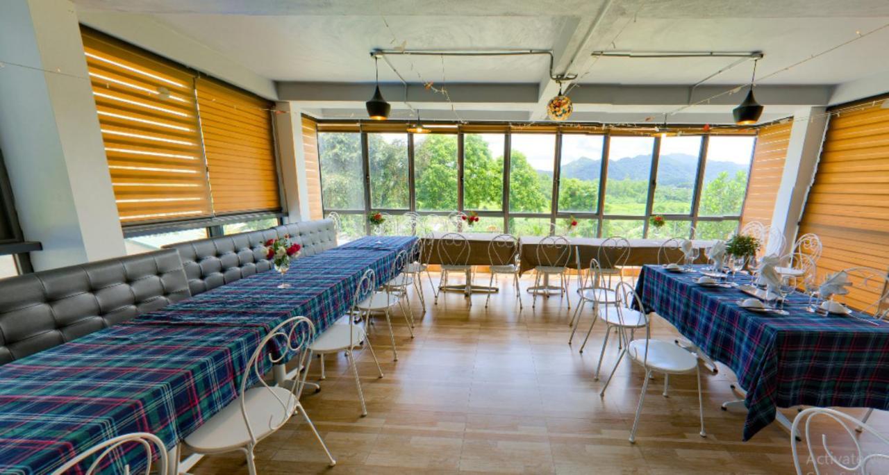 Gia Trinh Ba Vi - Venuestay Hanoi