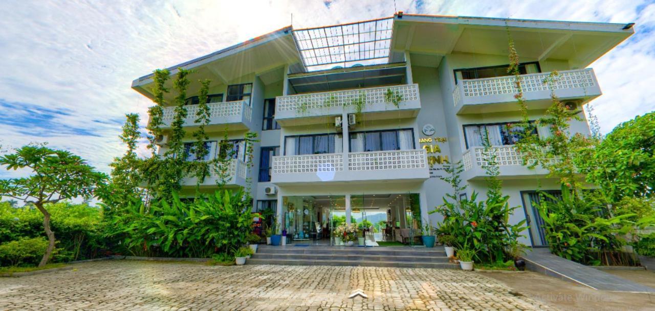 Gia Trinh Ba Vi - Venuestay
