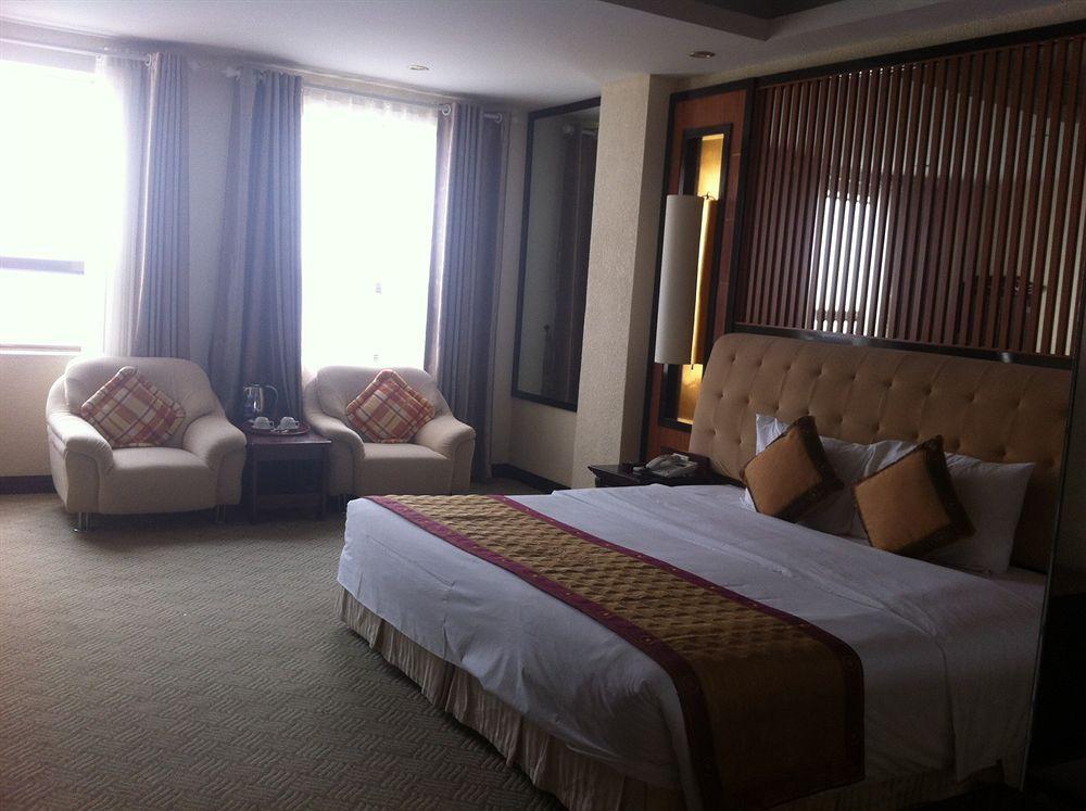 Oasis Hotel Hanoi