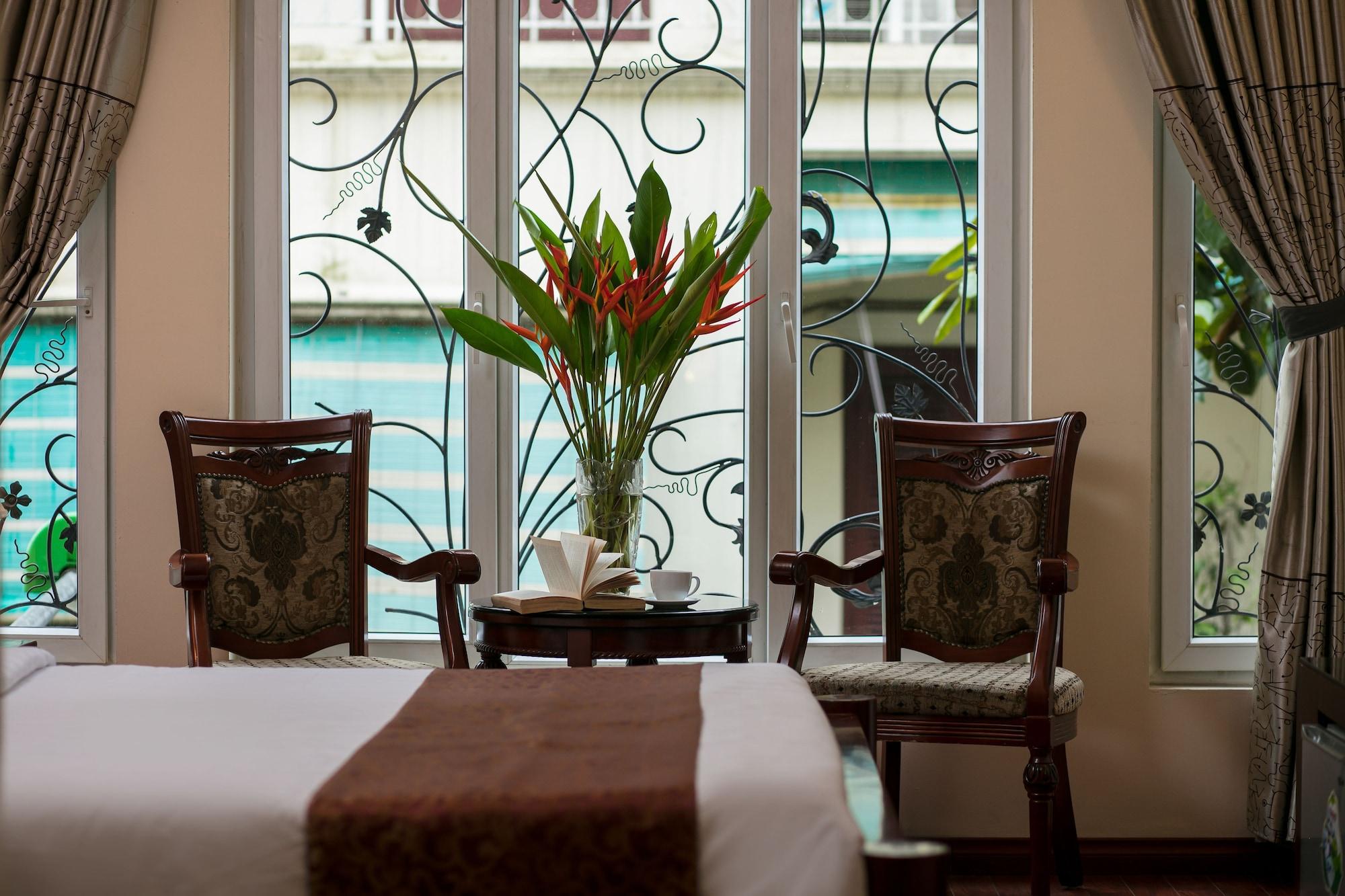Ritz Boutique 3*