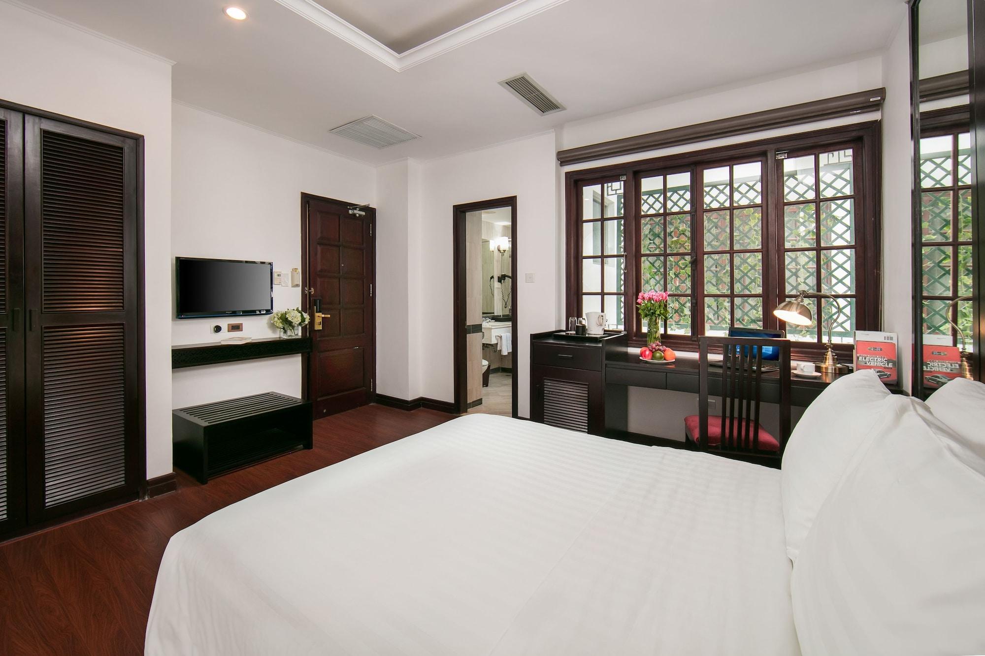 Hotel Quoc Hoa Premier