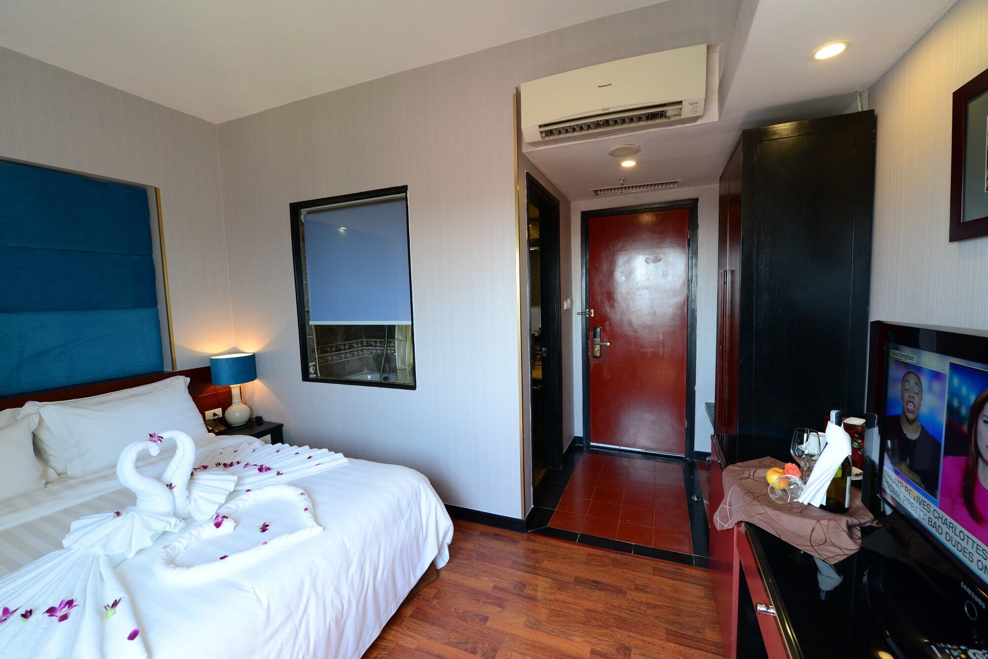 Khách sạn Antique Legend Hà Nội 4*