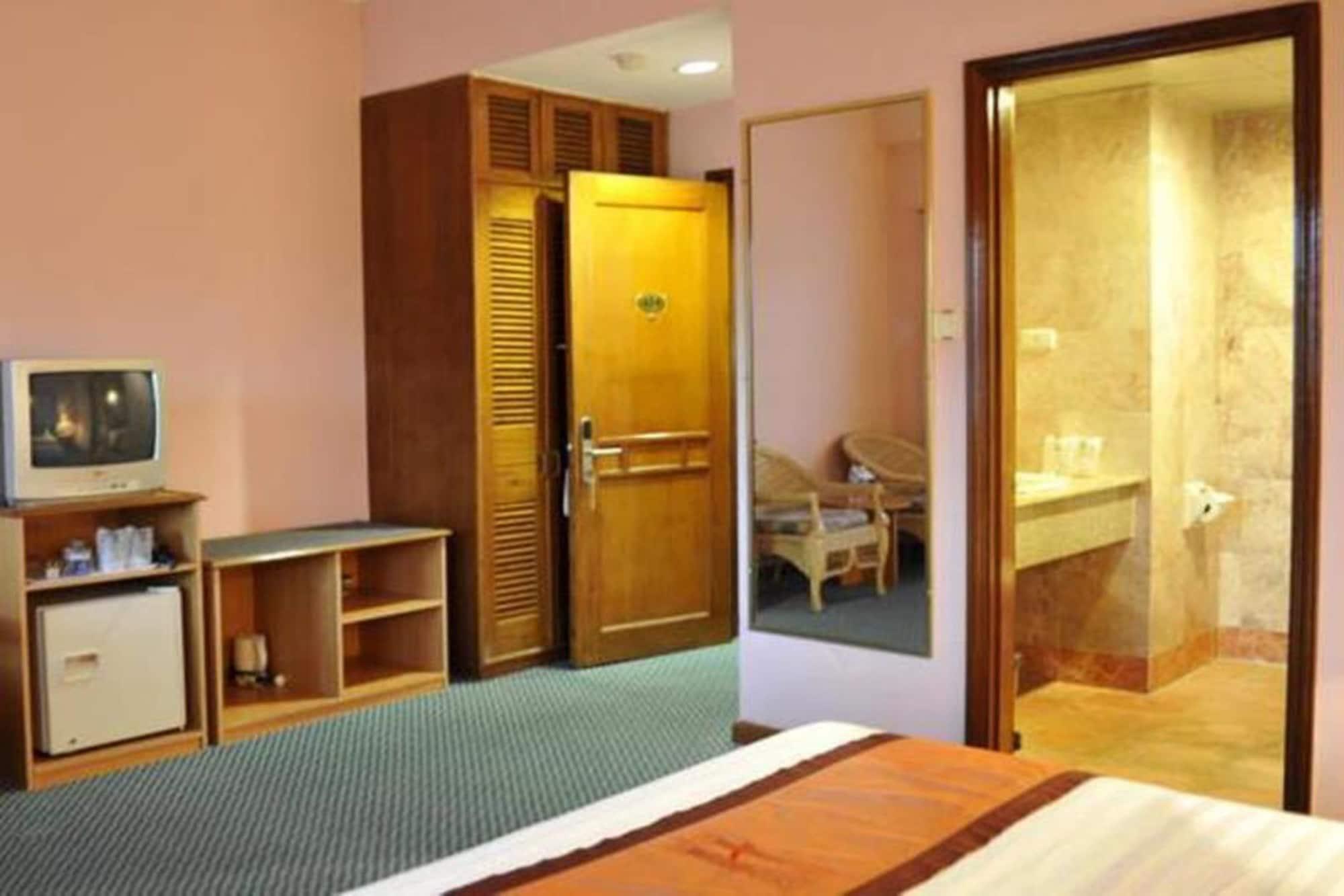 Hotel Heritage 3*