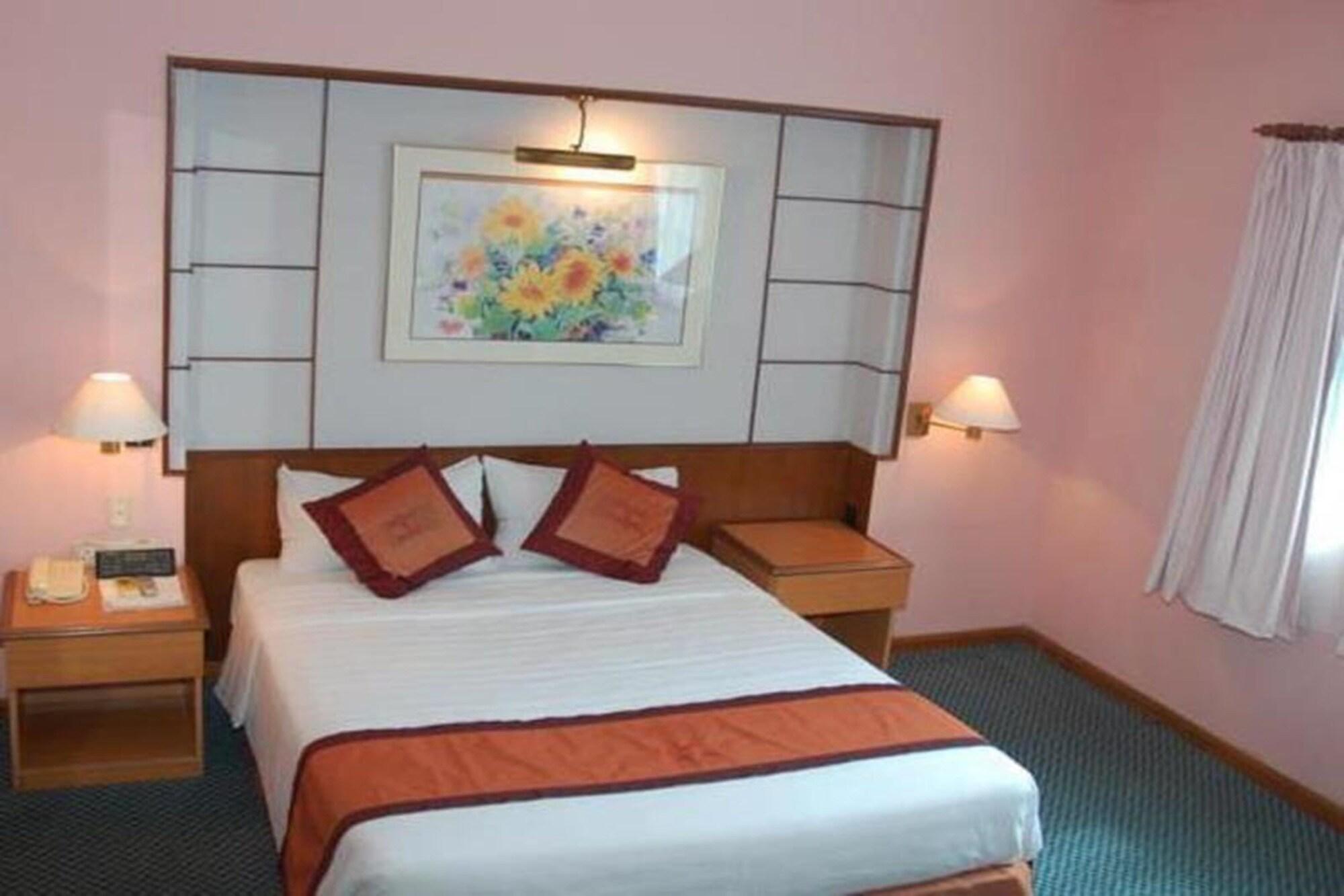 Hotel Heritage
