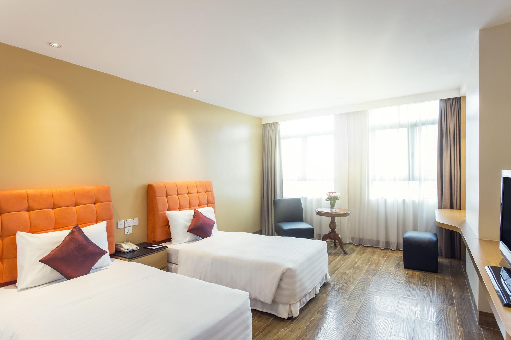 Fortuna Khách sạn 4*