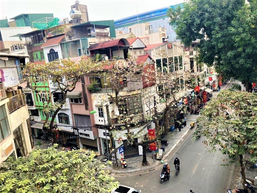 Hotel Tu Linh Palace 3*