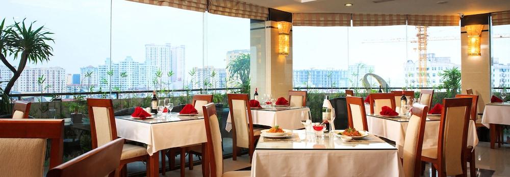 Luxeden Hotel 4*