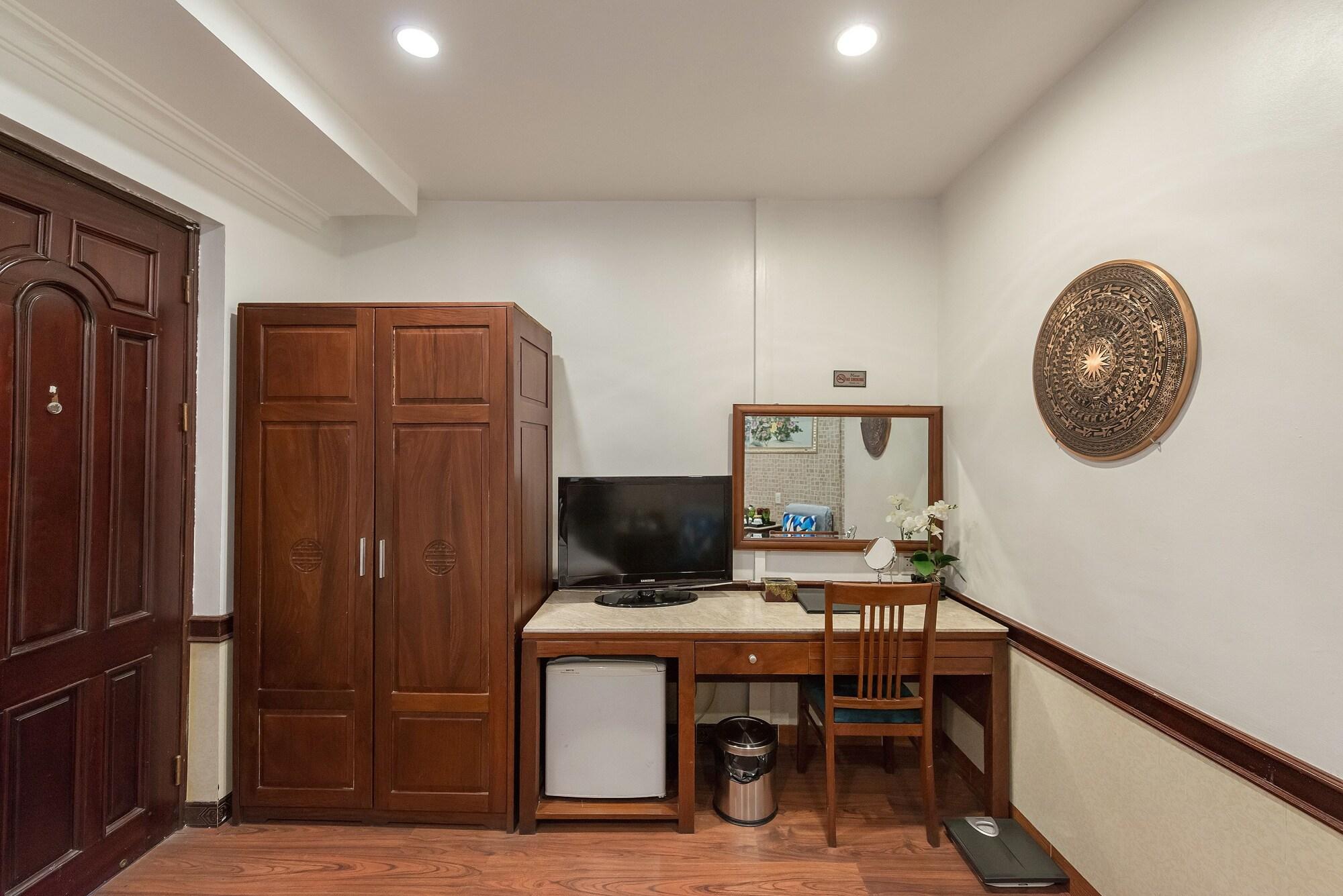 Ii Hotel Hanoi