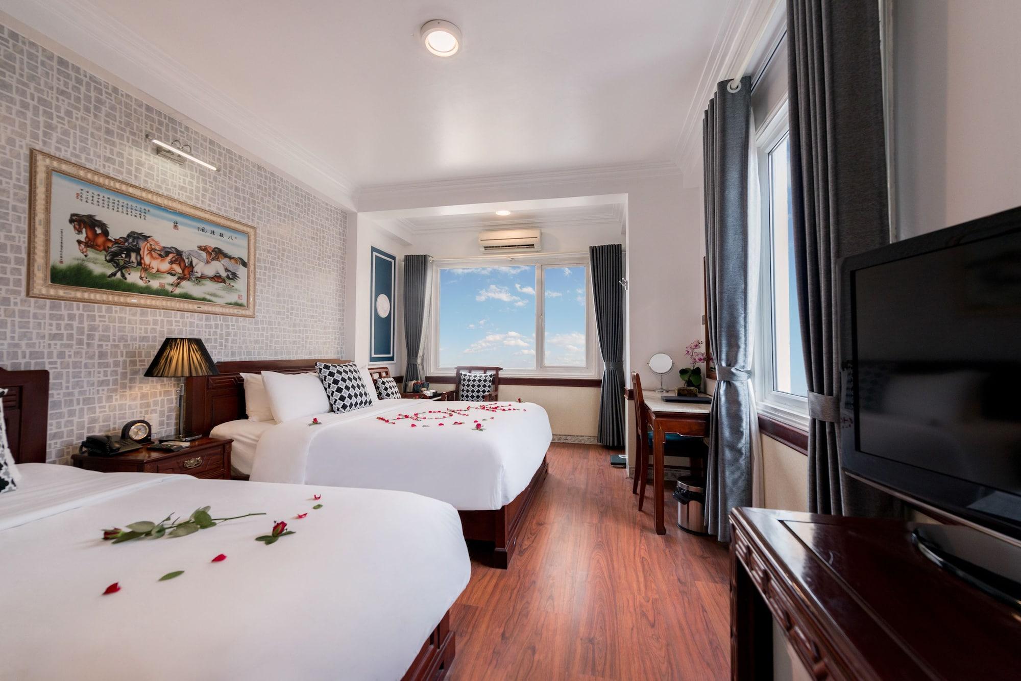 Hotel Ii Hanoi