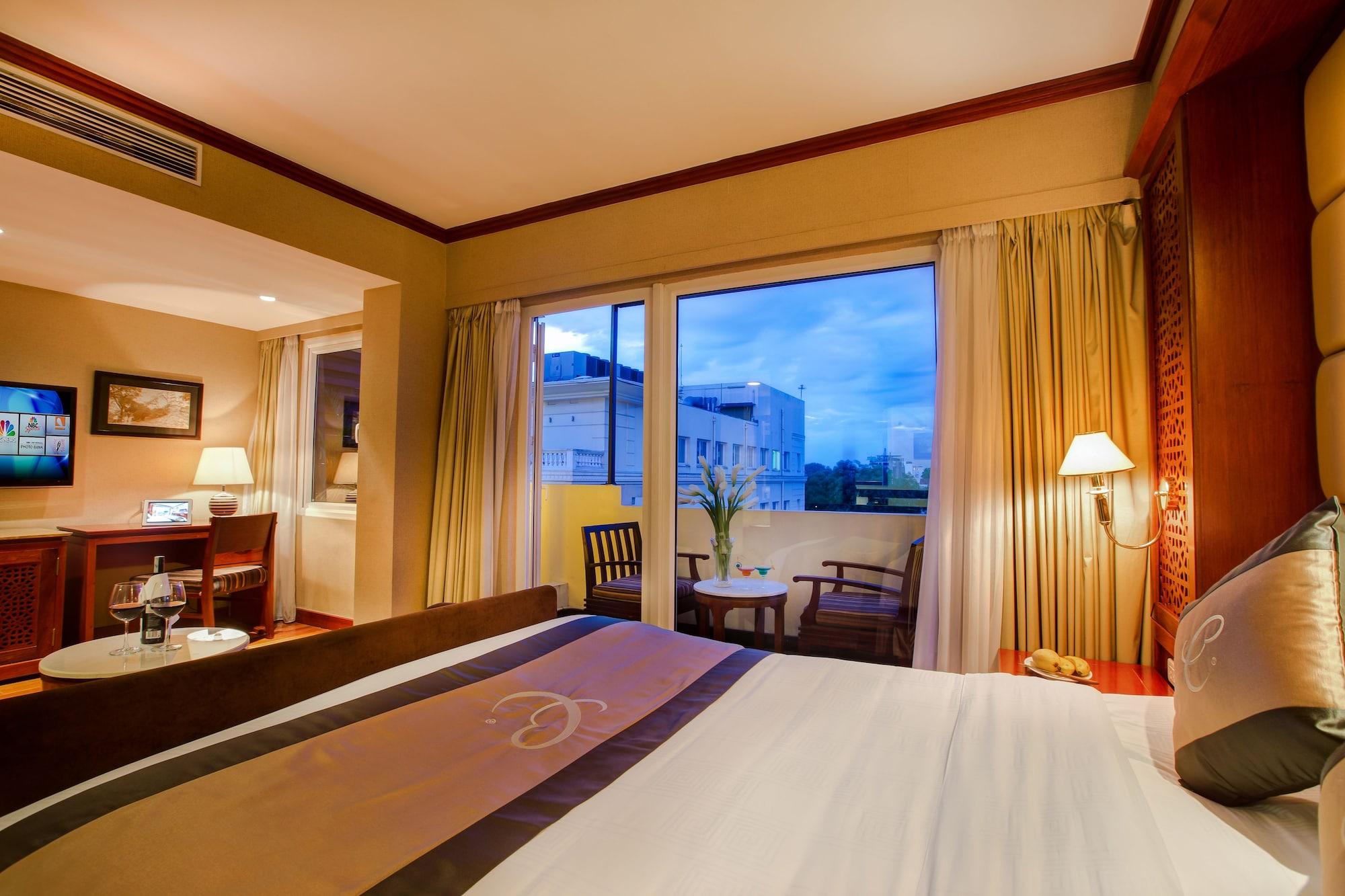 Conifer Boutique Hotel 4*