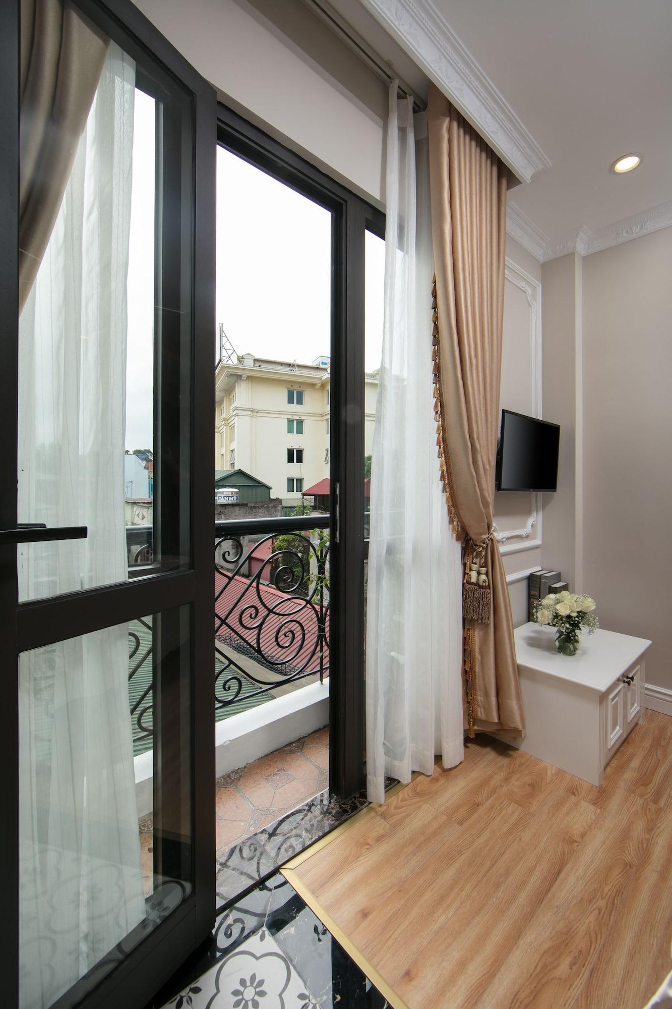 Royal Hà Nội Khách sạn 3*