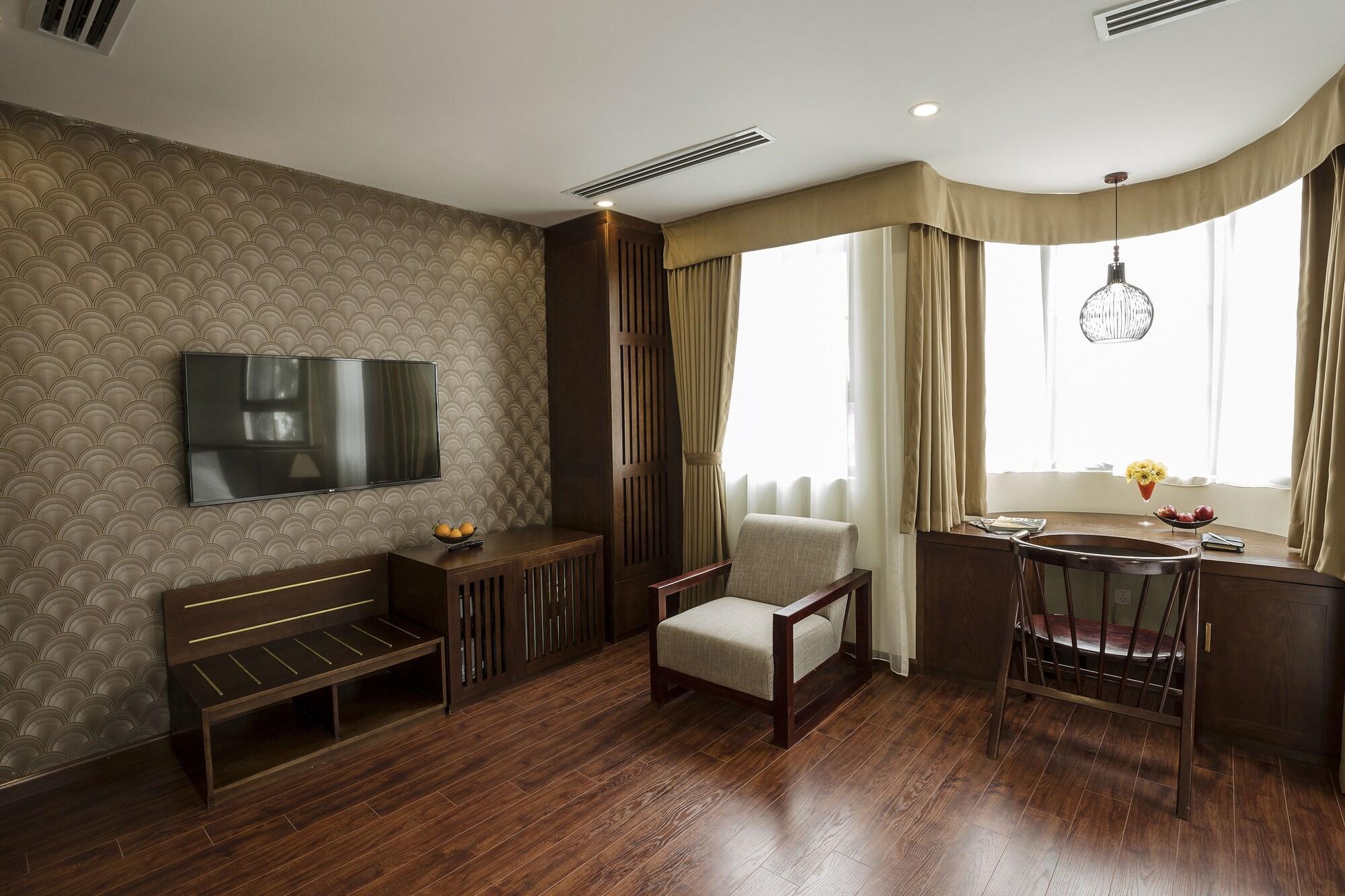 Midori Boutique Hotel 4*