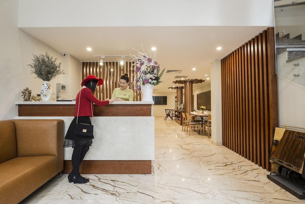 Midori Boutique Hanoi
