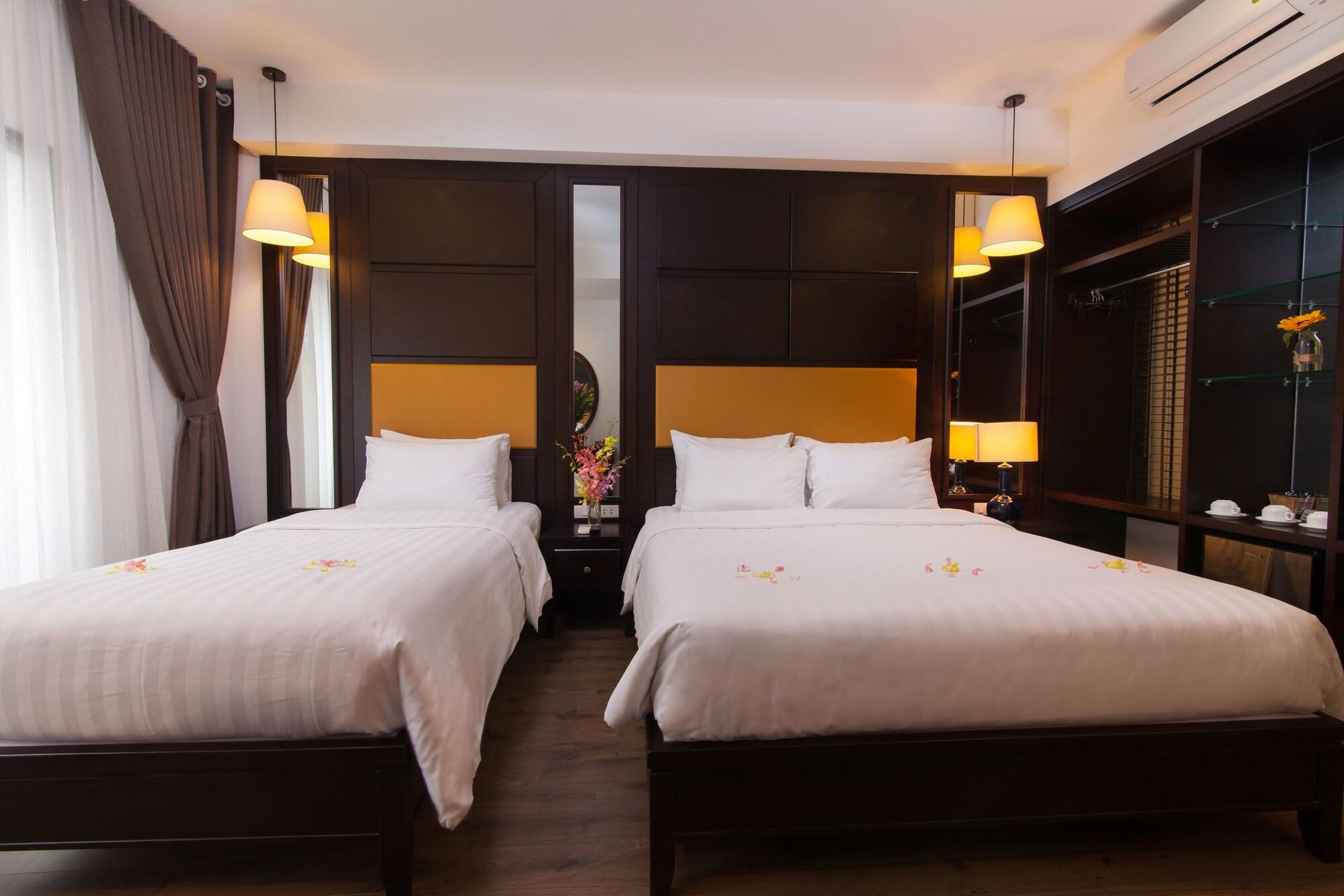 Hotel Hanoi Space Hotel 3*