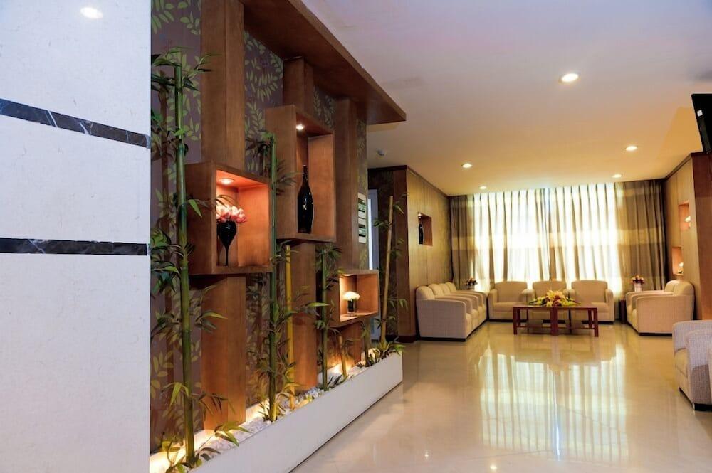Muong Thanh Grand Hanoi