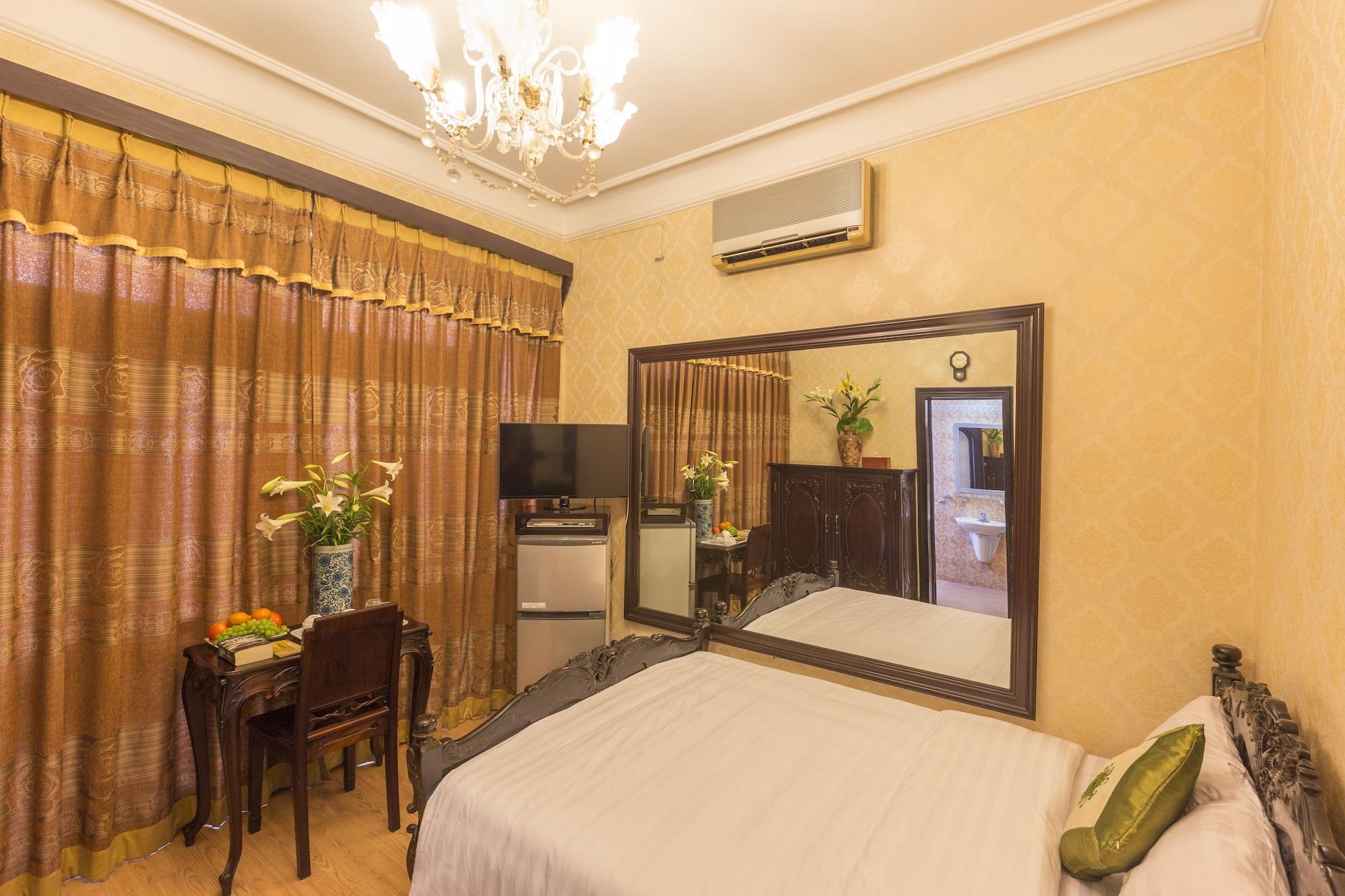 Dragon Hotel 3*