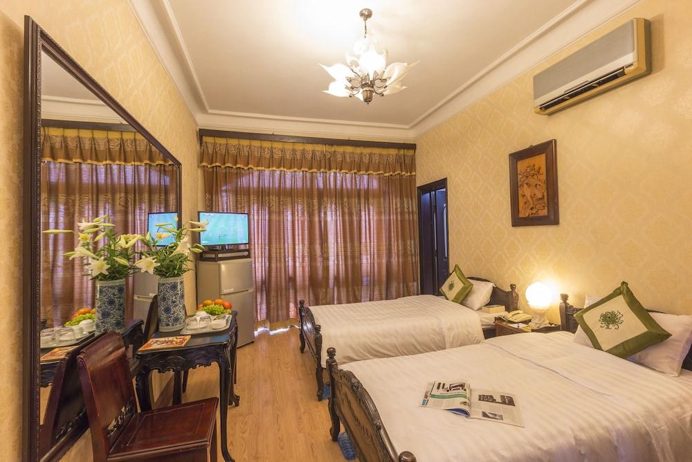 Dragon Hotel 3*