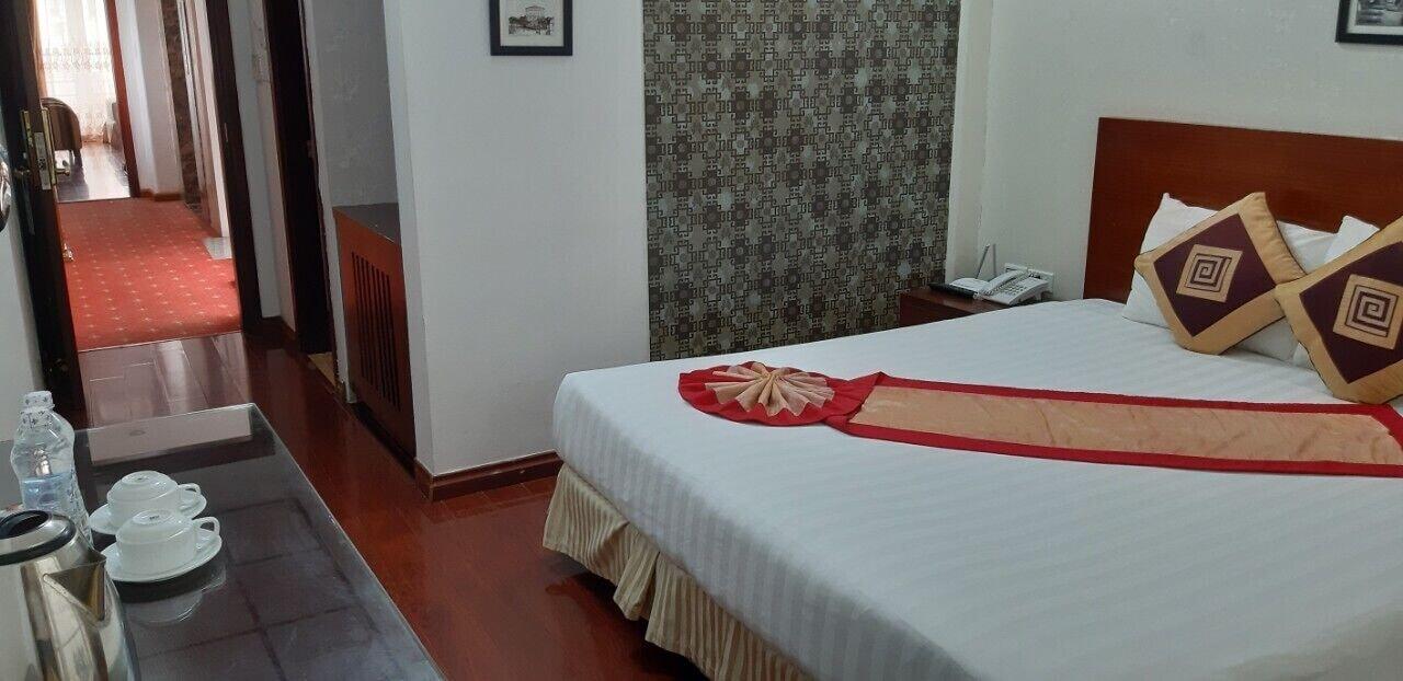 Hotel Millennium