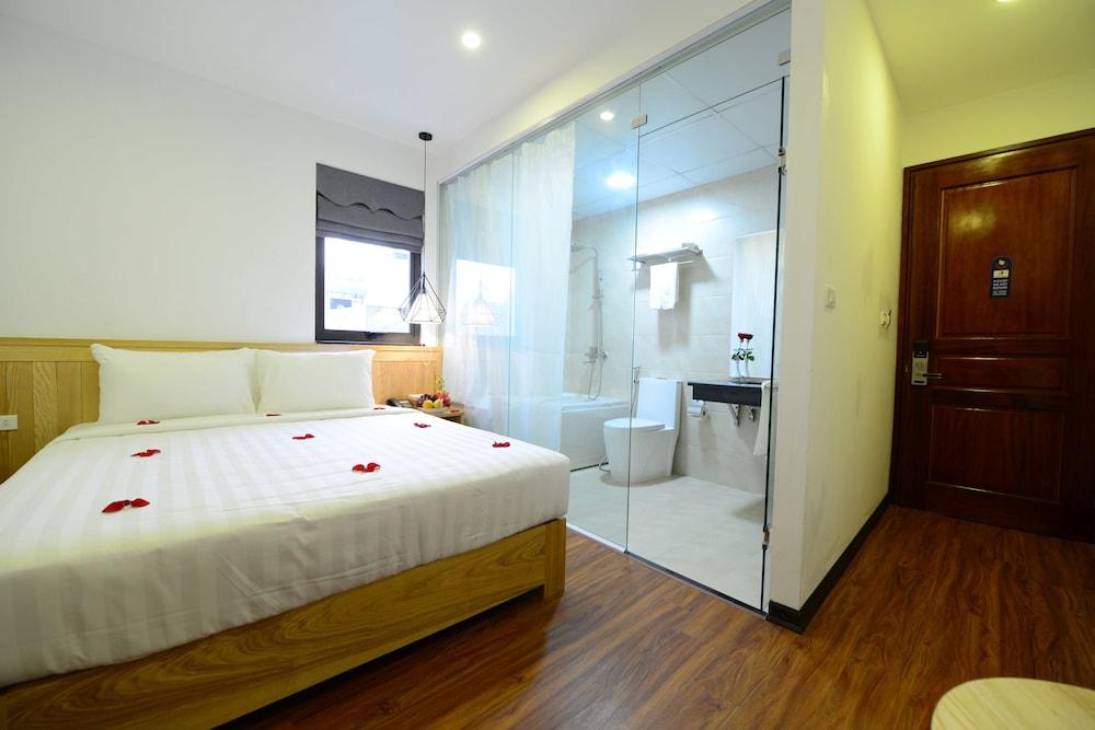 Blue Luxury 3* Hanoi