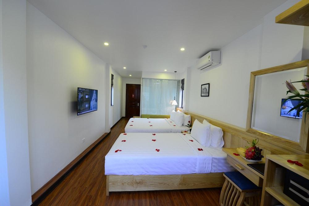 Blue Luxury 3*