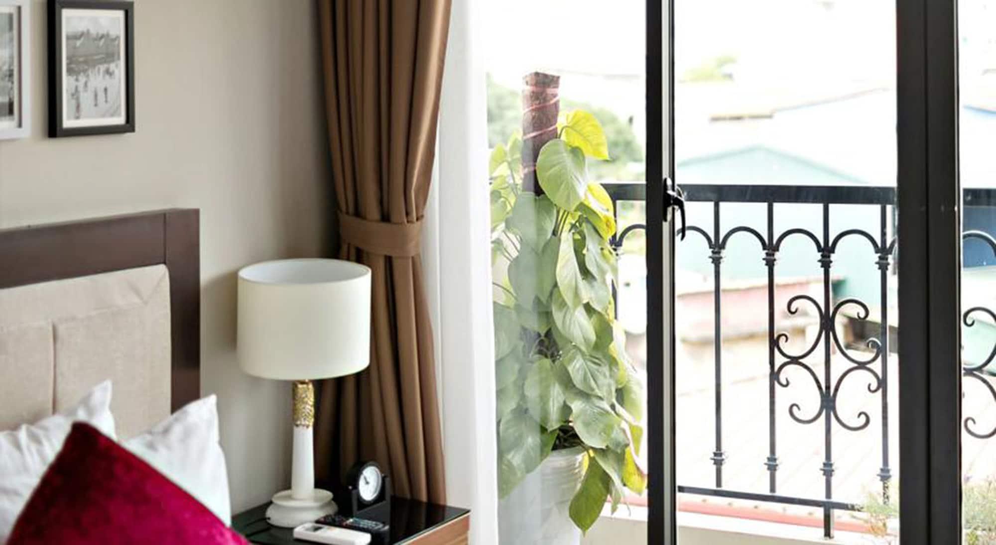 Hotel Golden Moon & Travel Hanoi