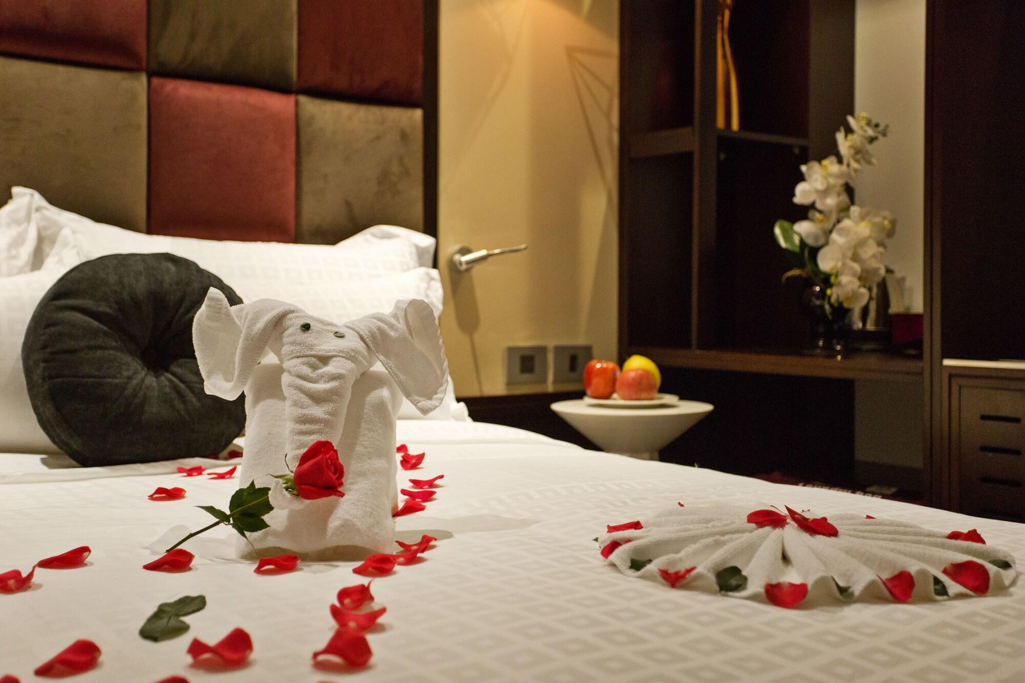 La Storia 3* Hanoi