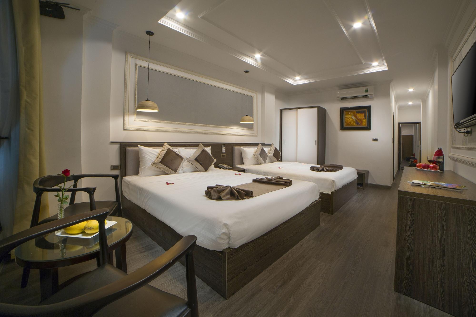 Galliot Hotel 3*