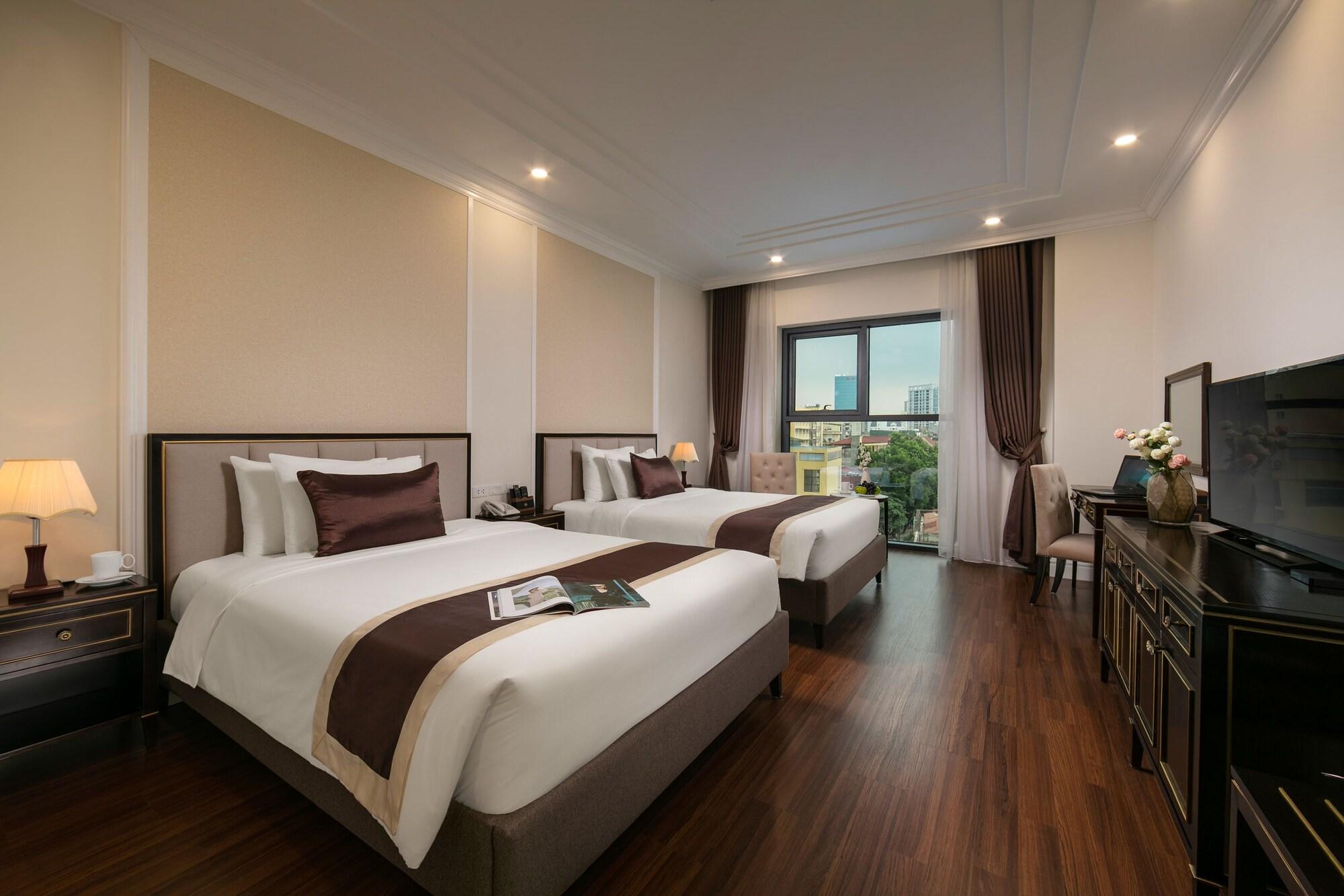 Adonis Hotel