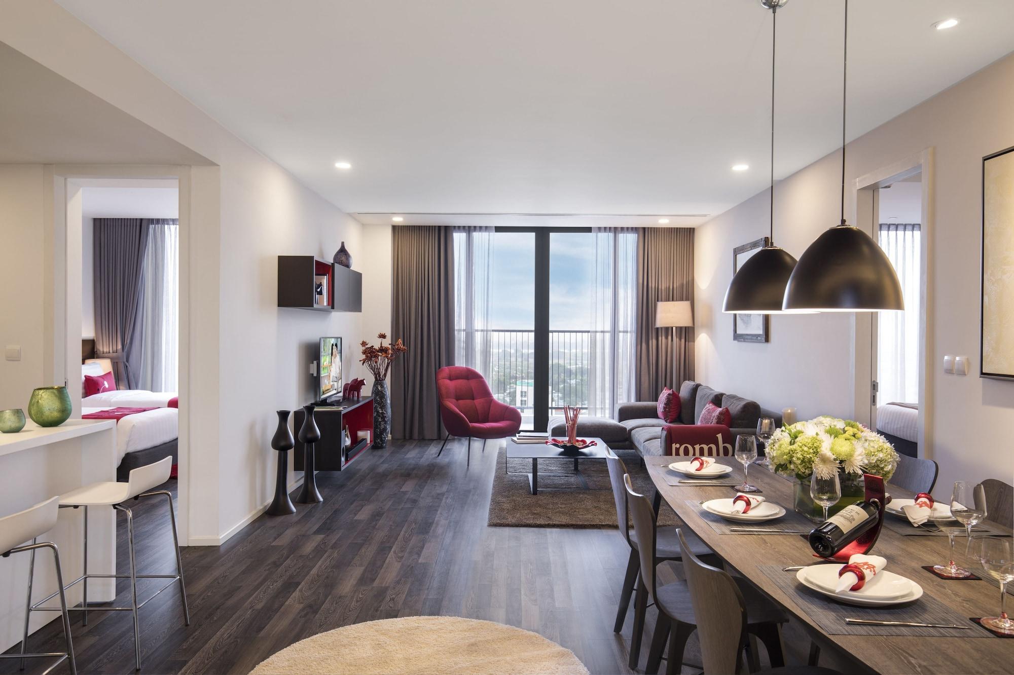 Somerset West Point Apartment *