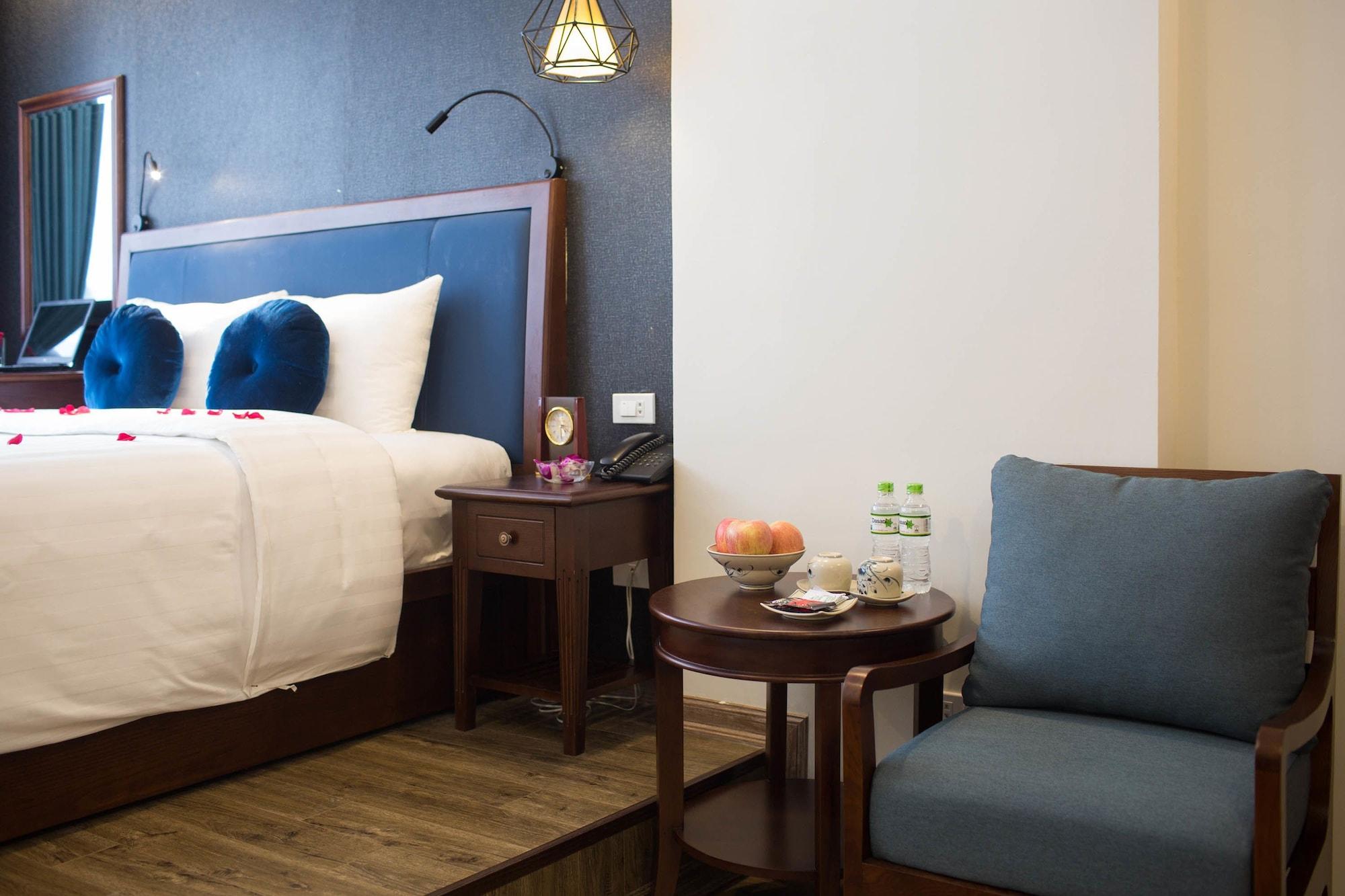Hotel Holiday Emerald