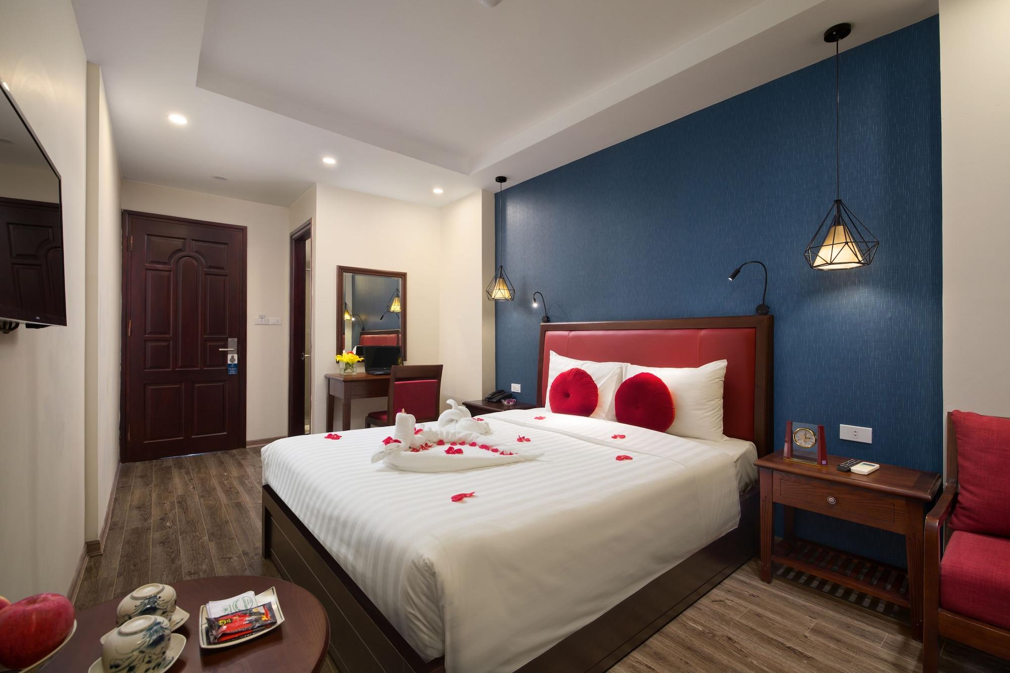 Hotel Holiday Emerald Hanoi