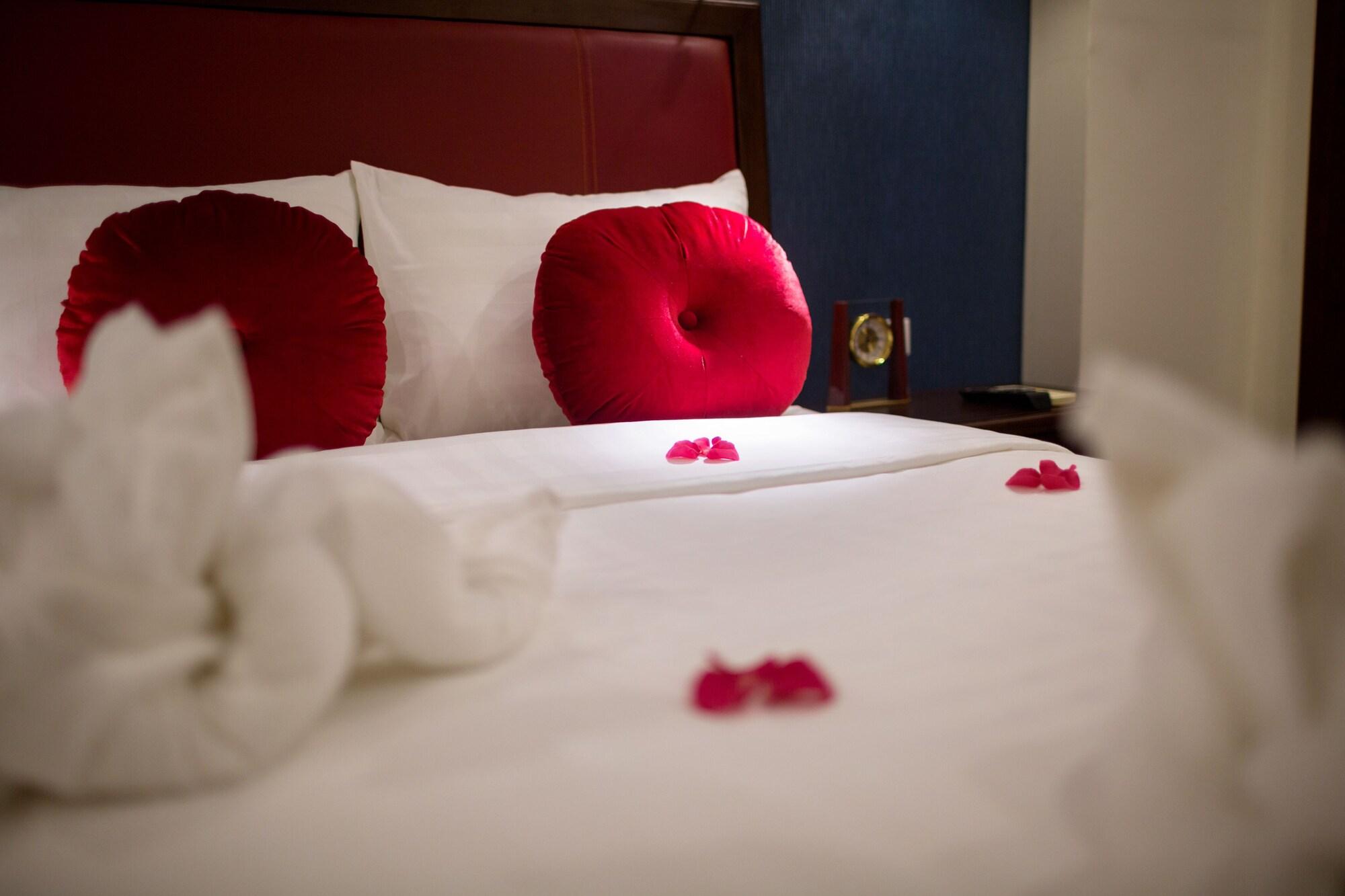 Hotel Holiday Emerald Hanoi