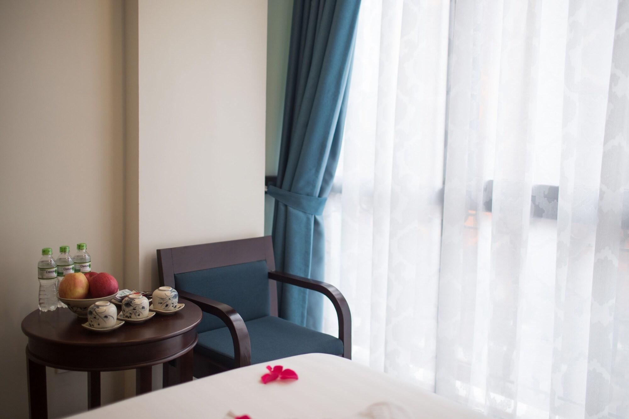 Hotel Holiday Emerald 3*