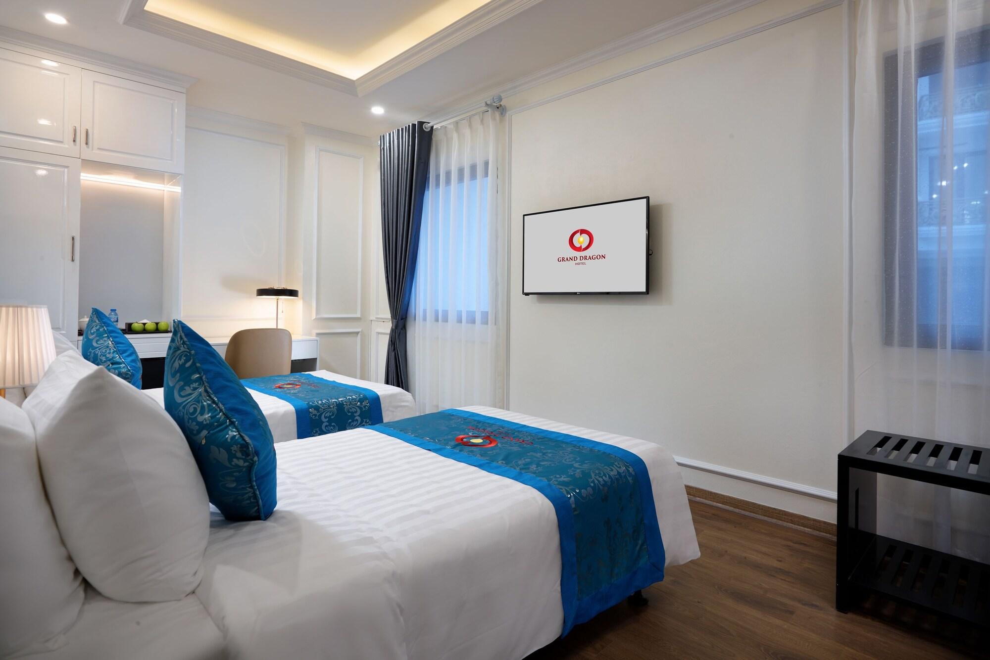 Hotel Grand Dragon 4*