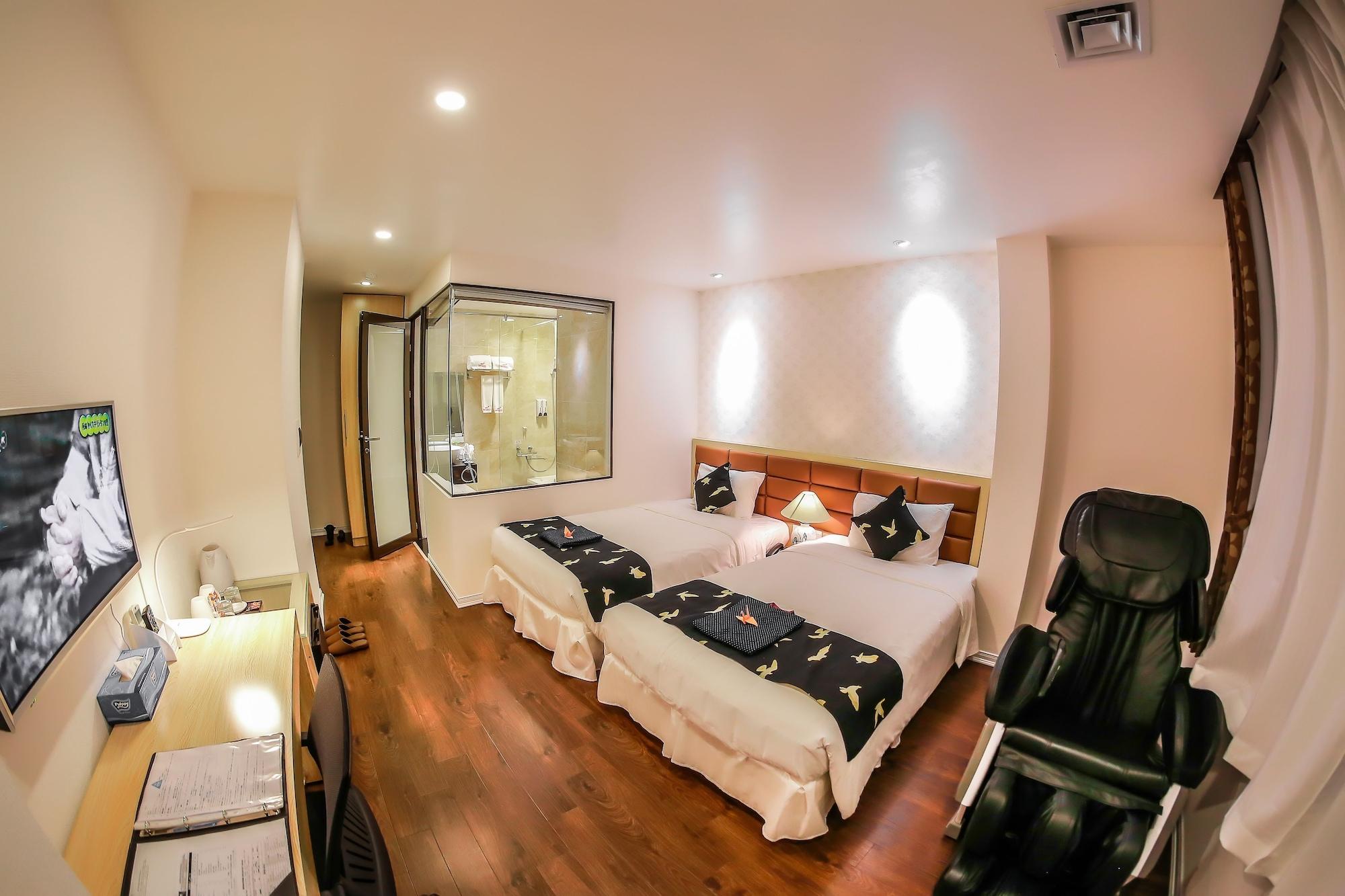 Momizi Business Hotel 3*