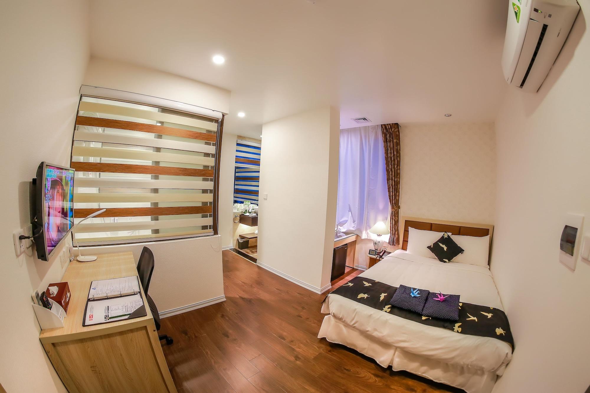 Hotel Momizi Business