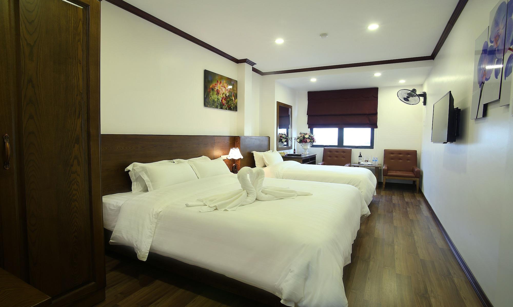 West & Hotel 3*