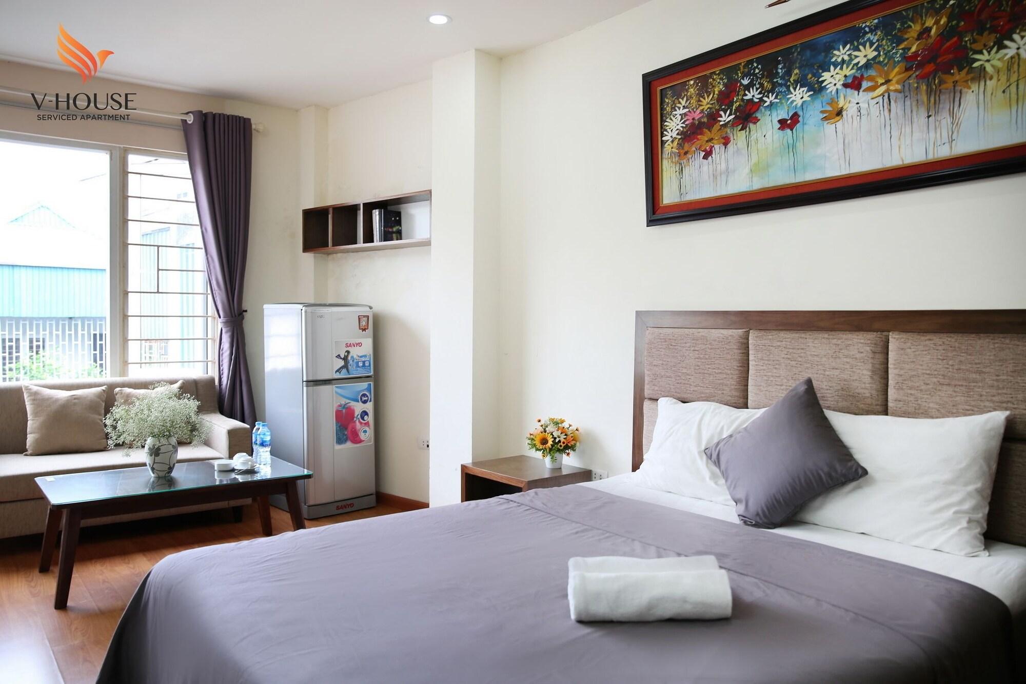 V House 1 Serviced Apartment *