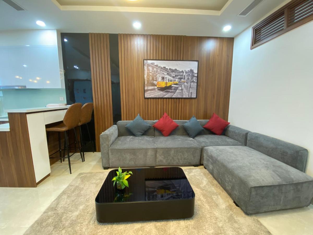 Asahi Luxstay - Golden Park Big Corner With Cau Giay Park View * Hanói