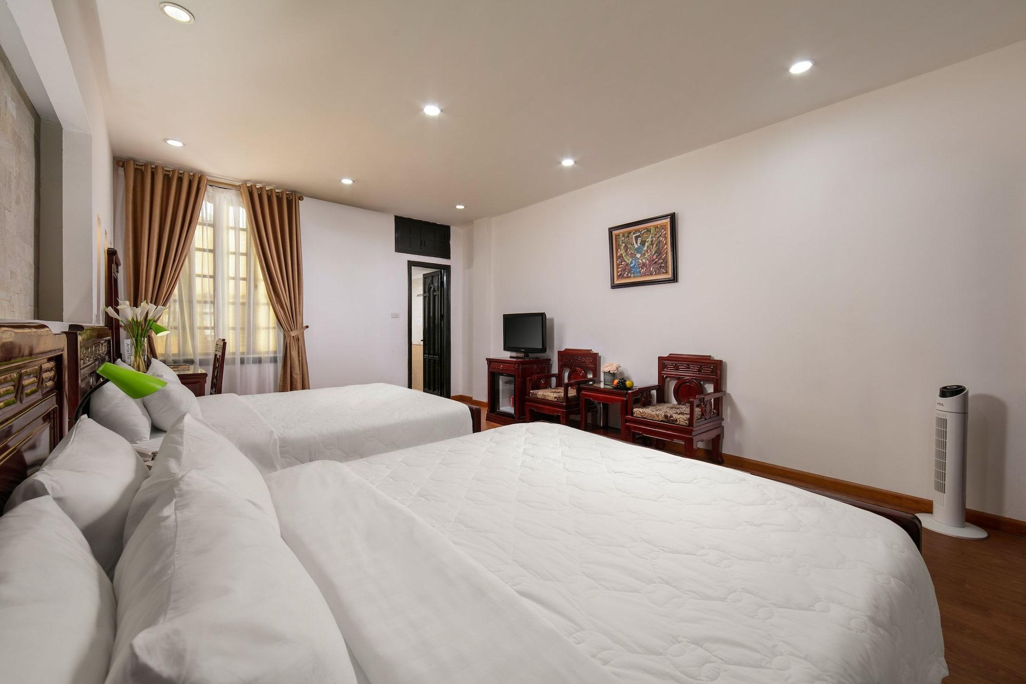 Little Diamond Hotel 3*