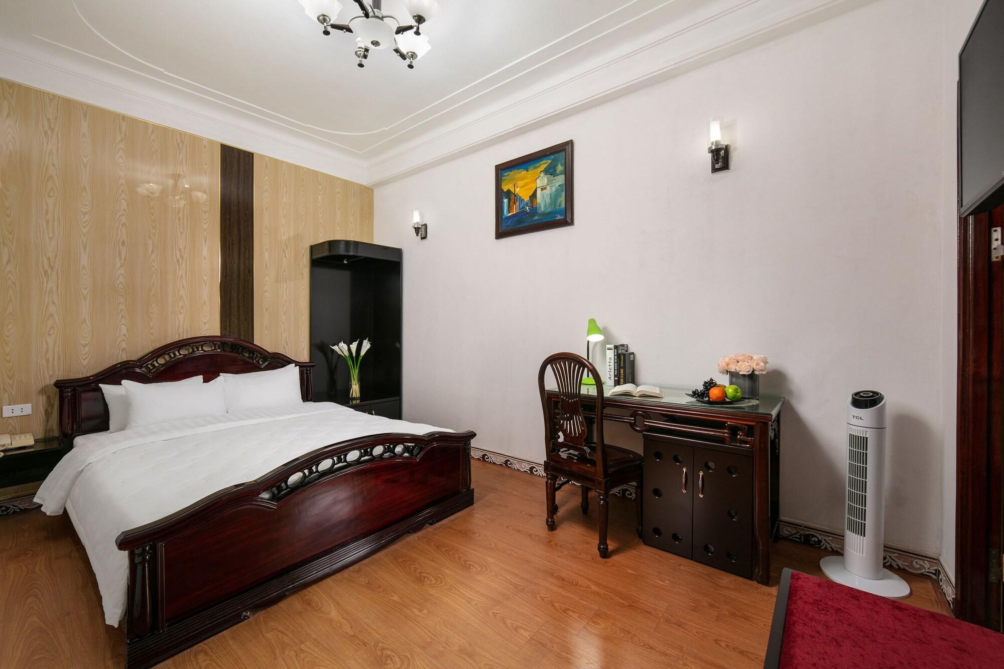 Little Diamond Hotel 3*