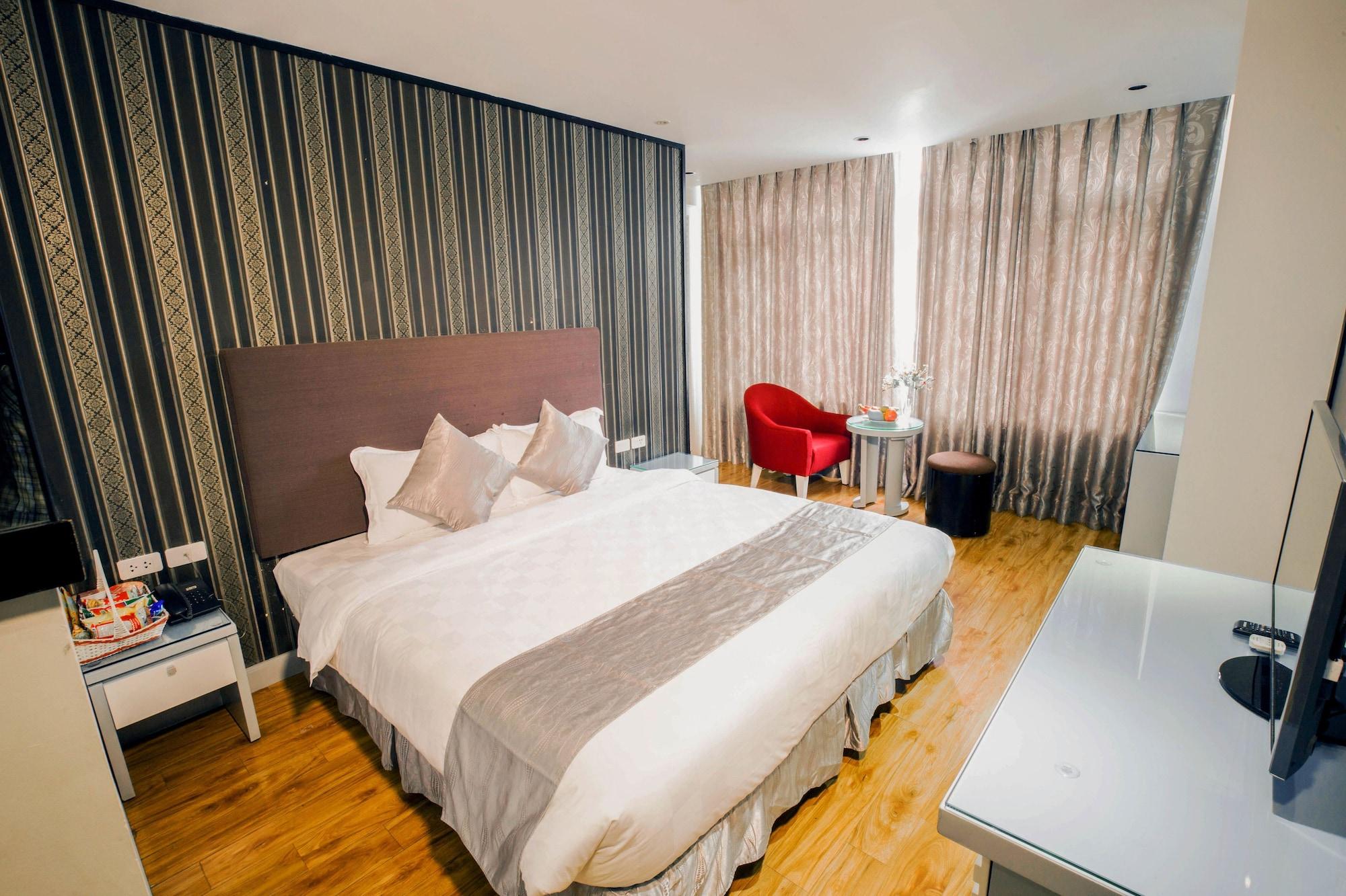 Riverside Boutique Hotel 3*