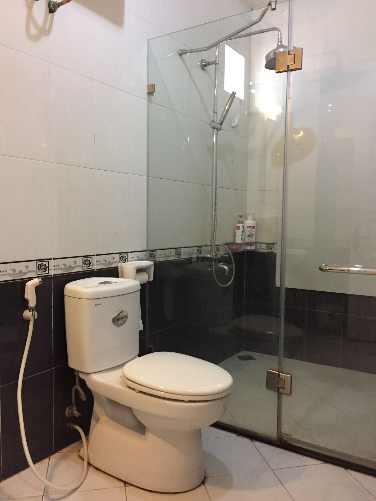 Thai Hoa Hotel