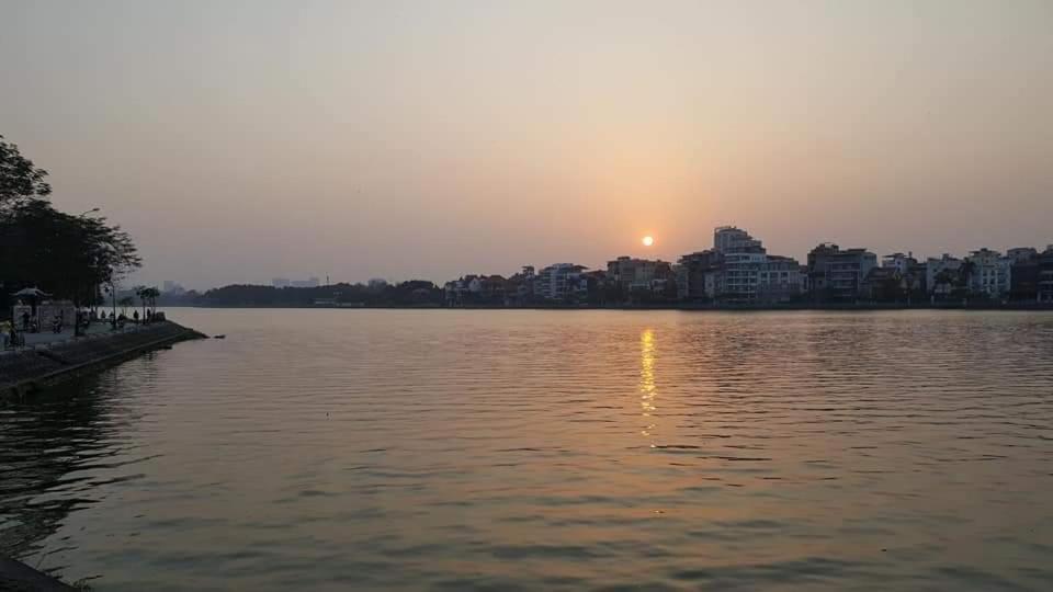 Price Ho Tay For Long Apartment