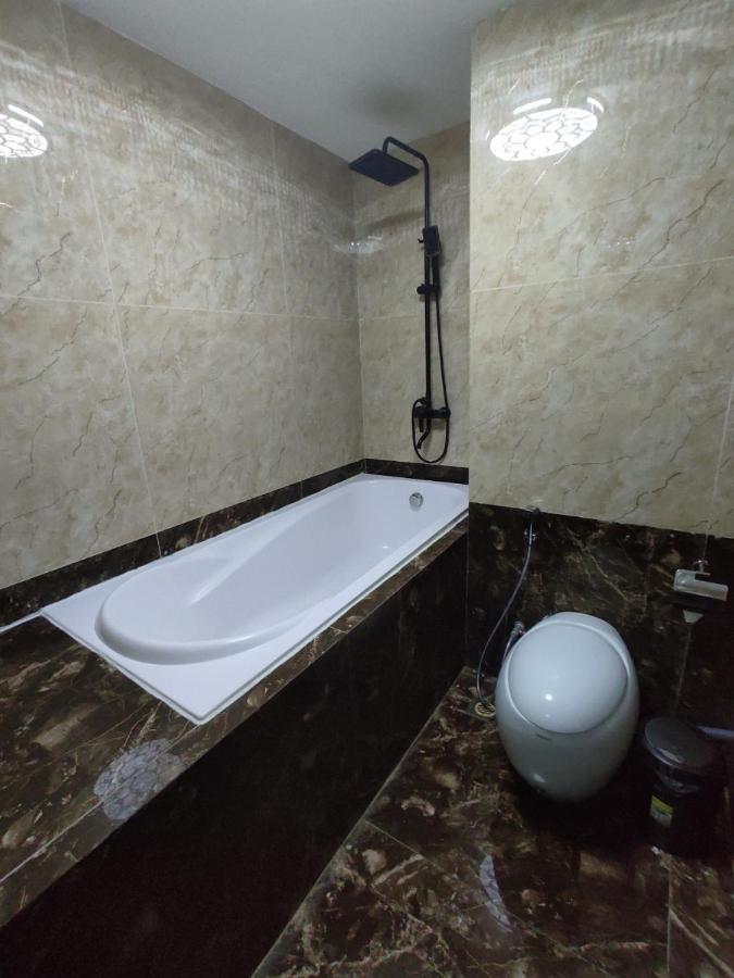 Bao Ngoc Linh Dam Hotel Hanoi