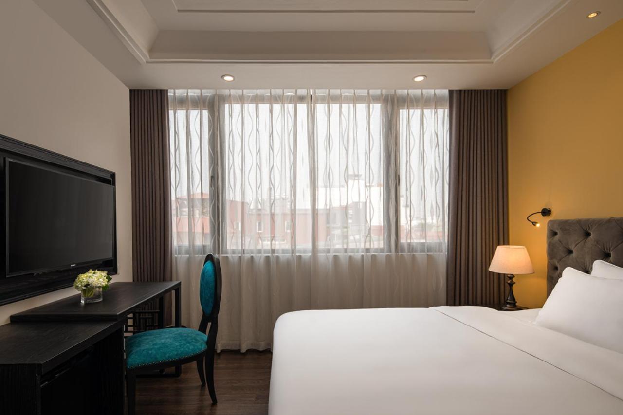 Mina And 4* Hanoi