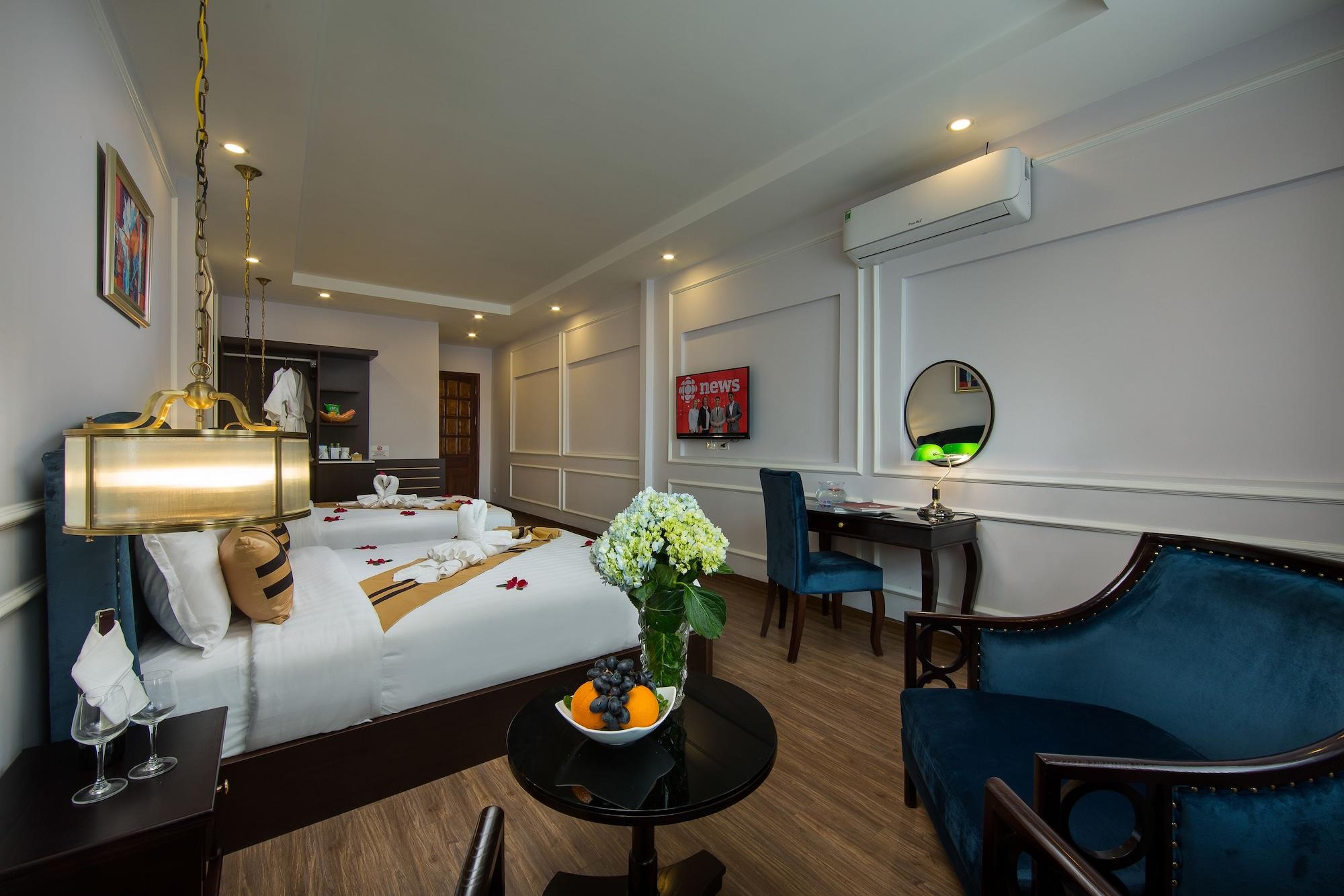 Hotel S And Hanoi