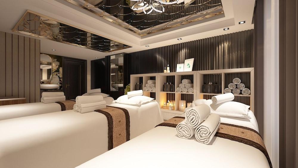 S And 4* Hanoi
