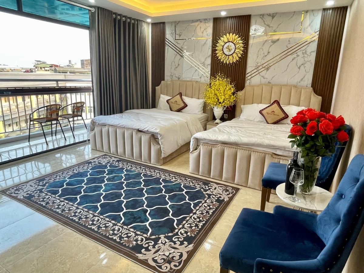 The Royal Near West 3*